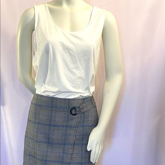 NWOT Vince Camuto Skirt  - Picture 5 of 7